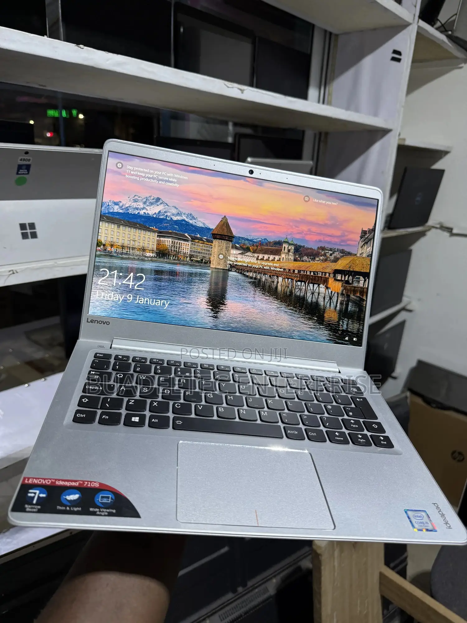 Laptop Advent 8GB Intel Core i5 SSD 256GB