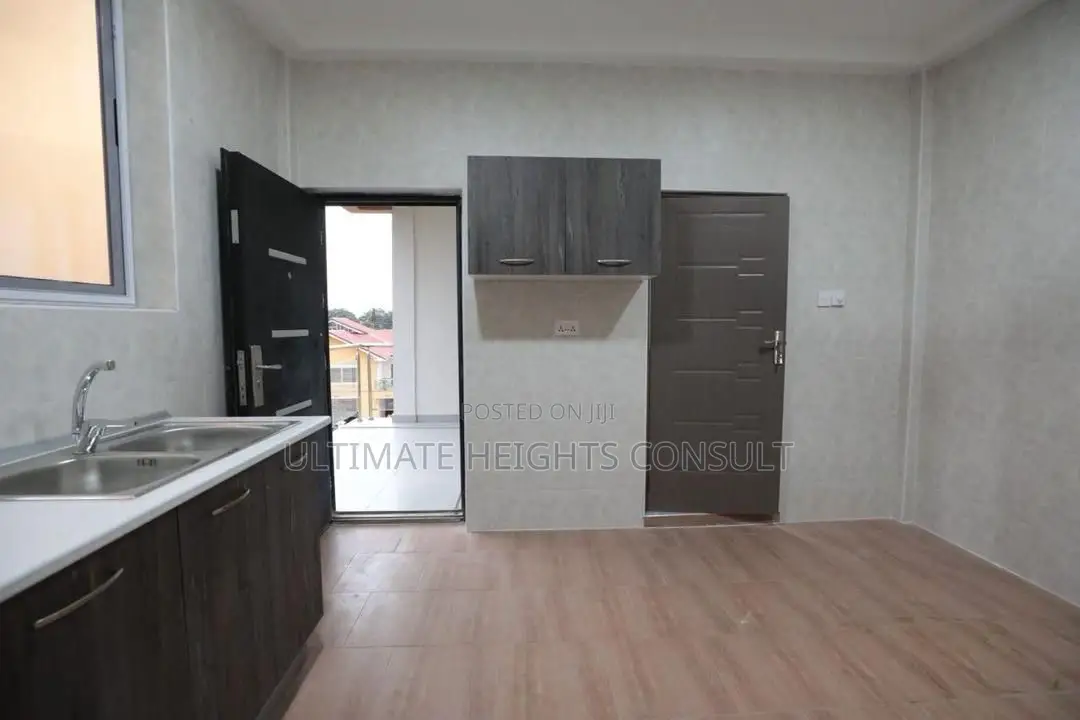 2bdrm Apartment in East Legon for rent