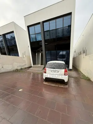 4bdrm House in Skm, A&C Mall Area for rent