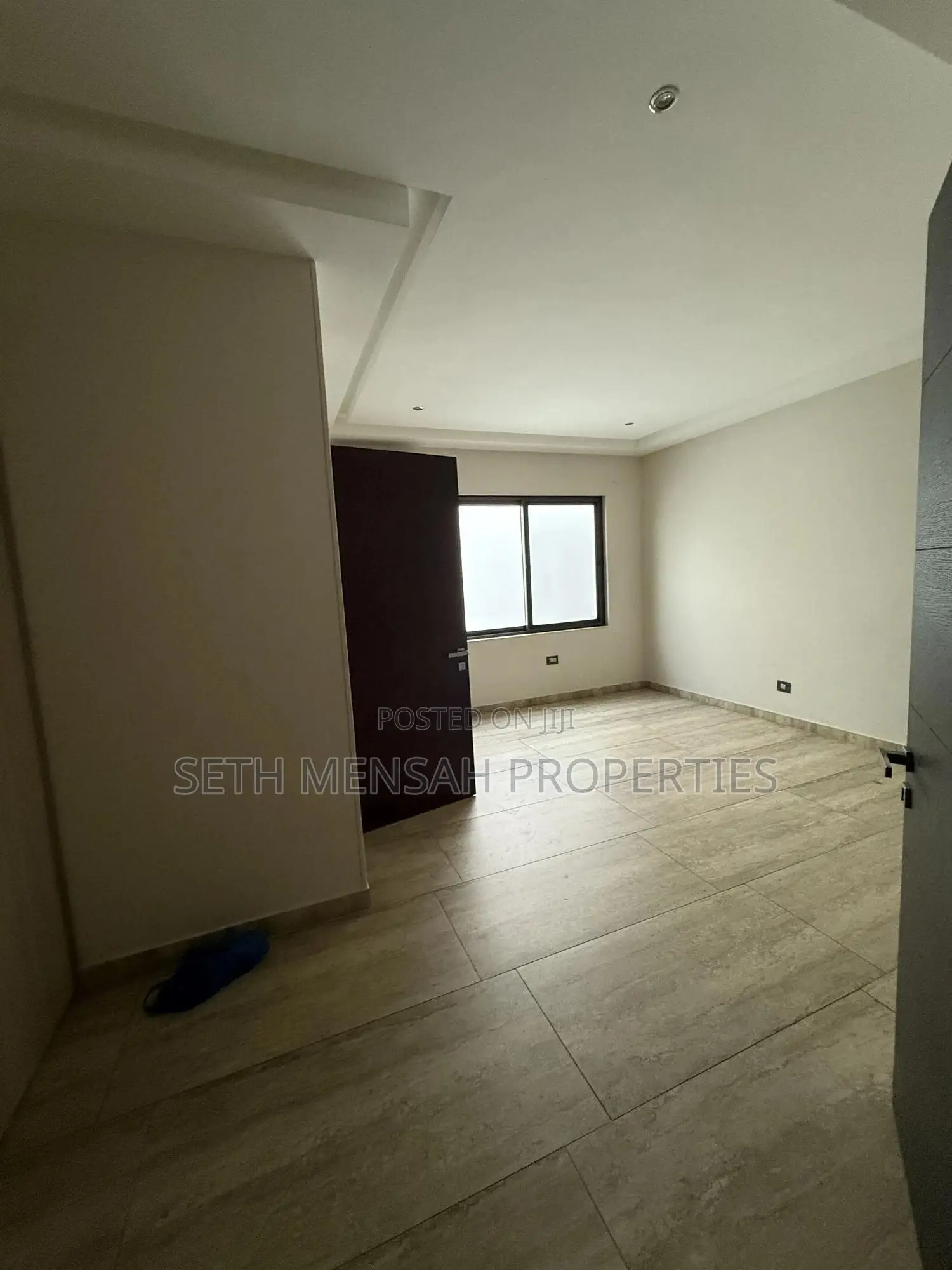 4bdrm House in Skm, A&C Mall Area for rent