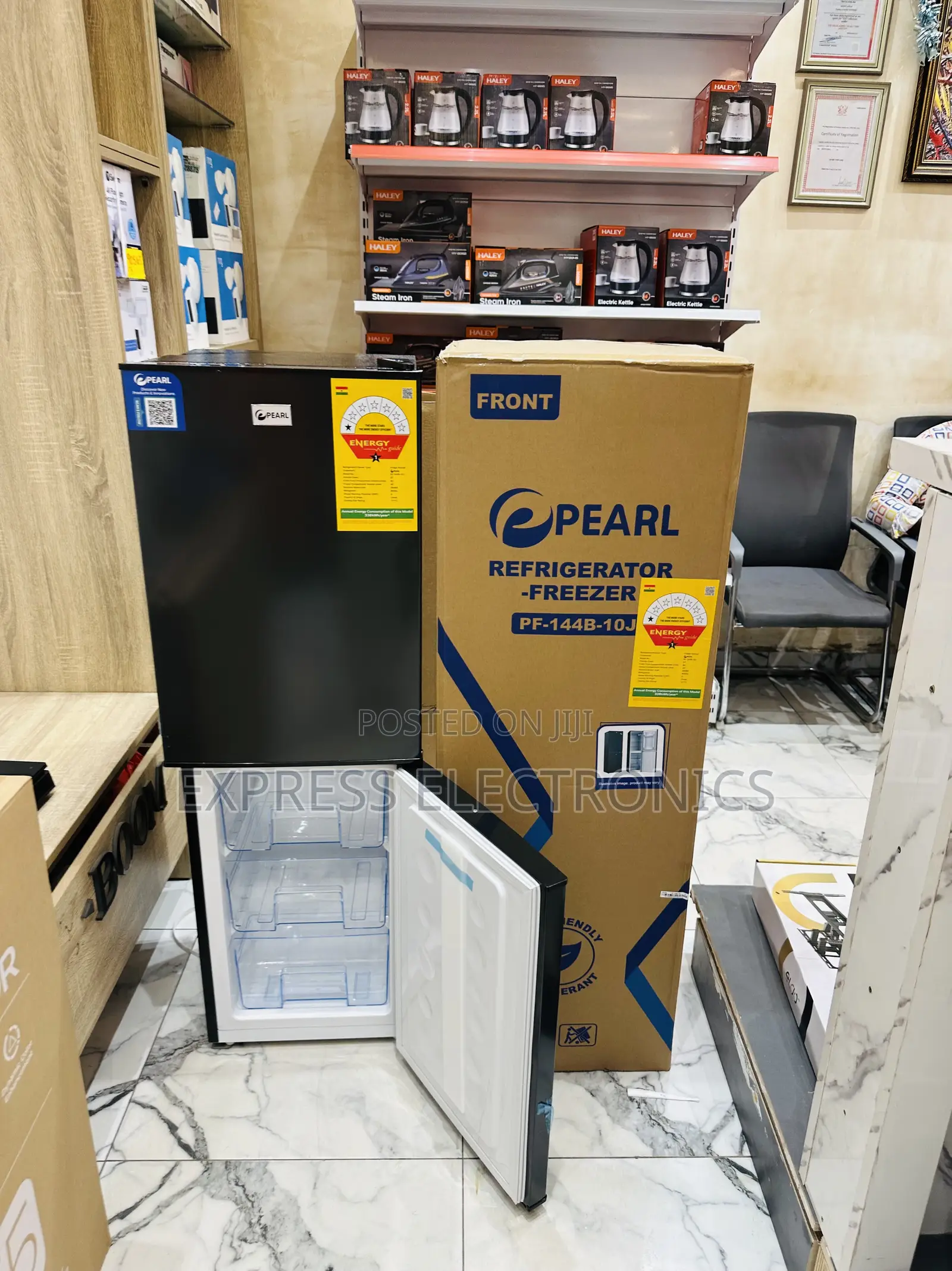 Spectacular Performance Double Door Fridge Pearl Pf-144b-10j Black