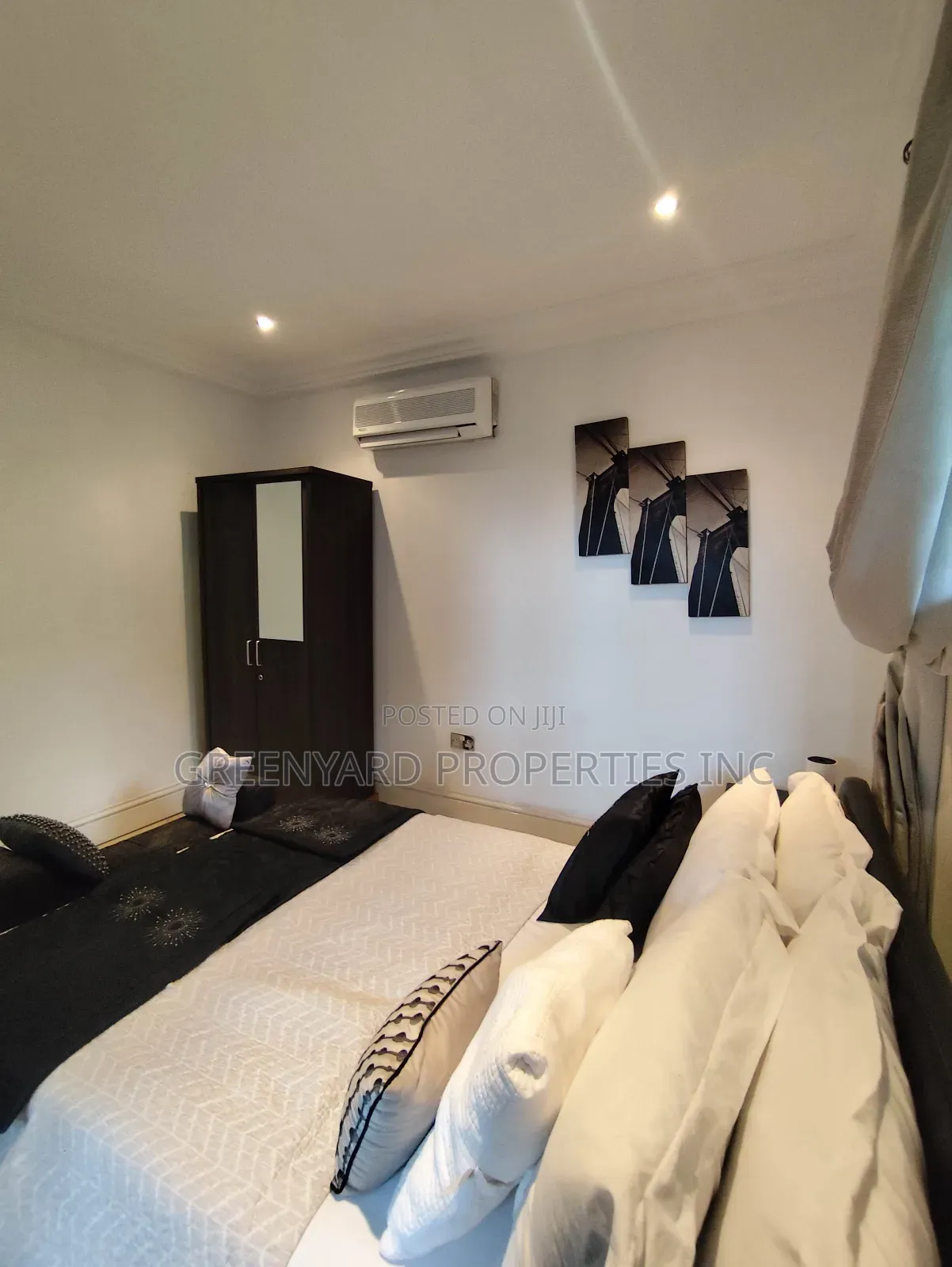Furnished 13bdrm Apartment in Com 18, Lashibi for sale