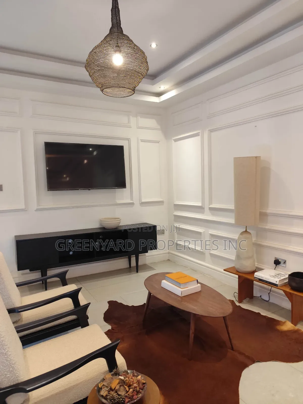 Furnished 13bdrm Apartment in Com 18, Lashibi for sale
