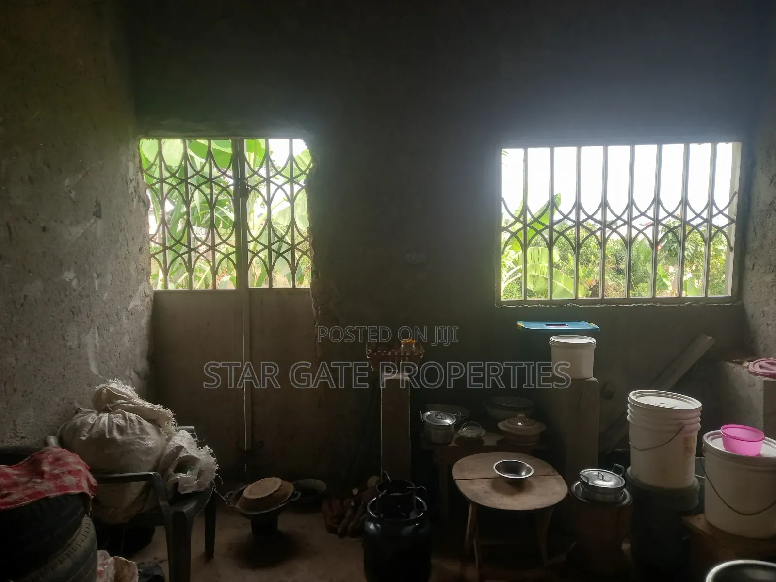 5bdrm House in Ejisu Manhyia for sale