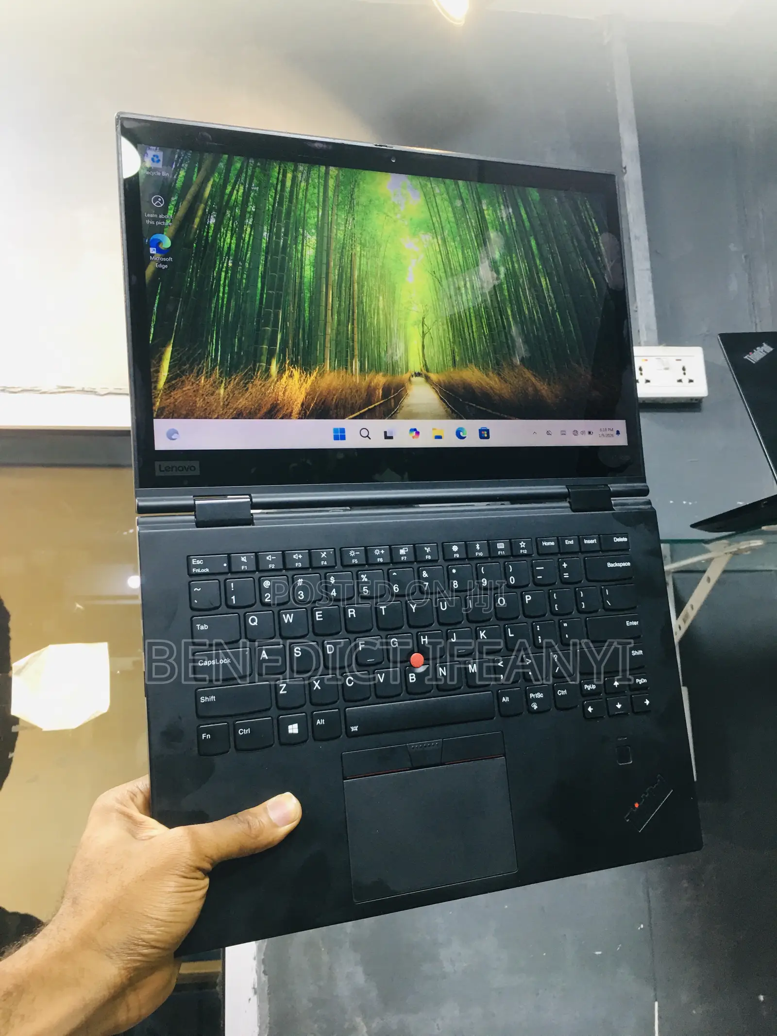 Laptop Lenovo Thinkpad X1 Yoga 16GB Intel Core I5 SSD 256GB in Circle ...