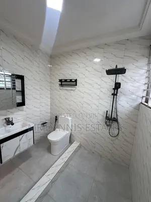 2bdrm Apartment in Westhills Mall for rent