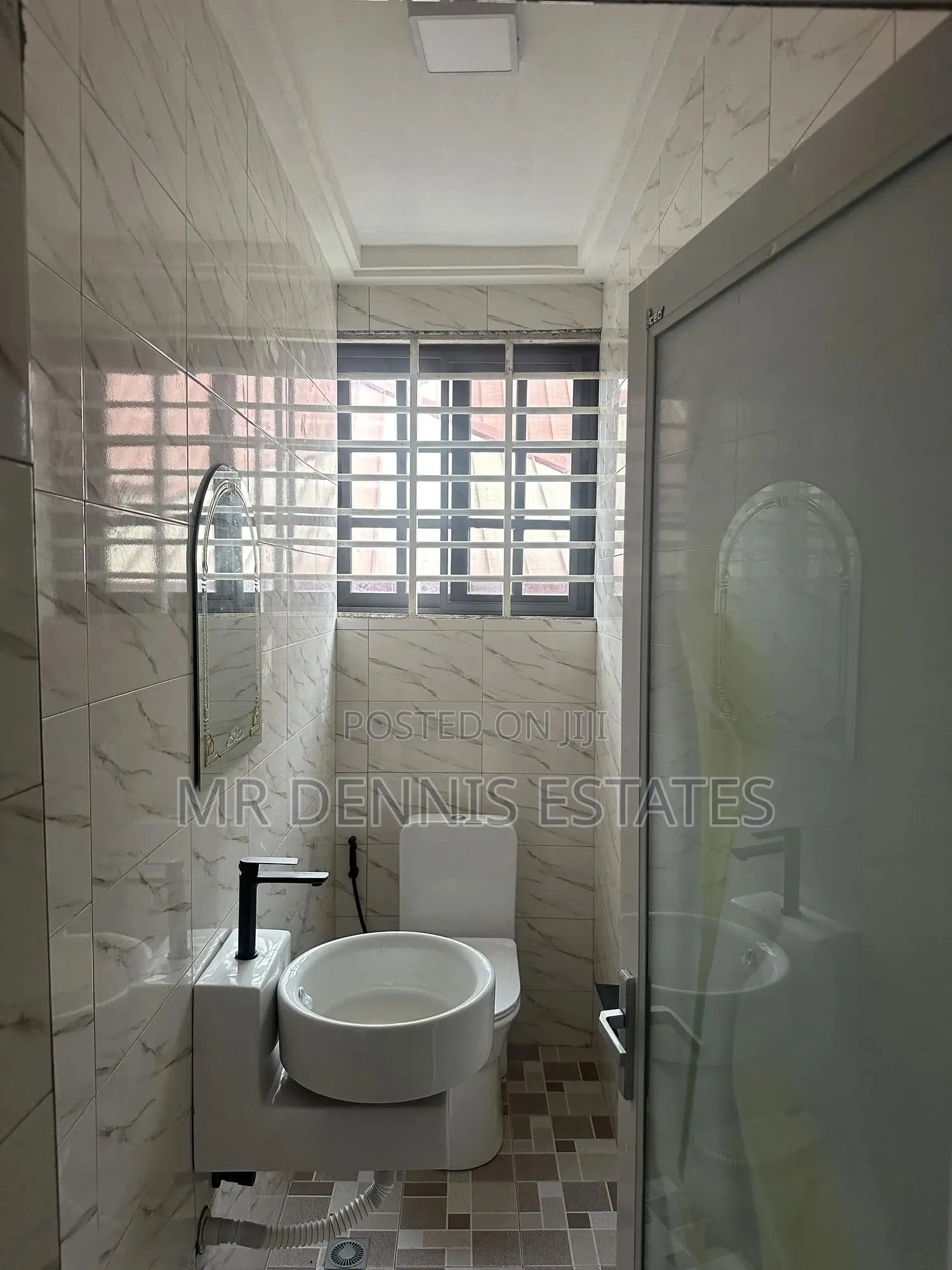 2bdrm Apartment in Westhills Mall for rent