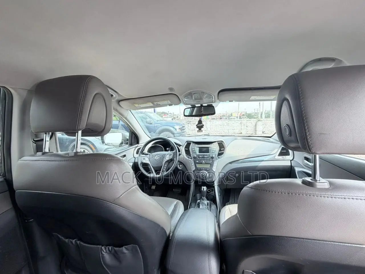 Hyundai Santa Fe SE AWD 2016 Gray