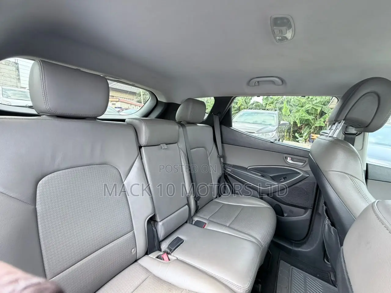Hyundai Santa Fe SE AWD 2016 Gray