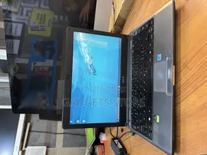 Laptop Acer 4GB Intel HDD 500GB