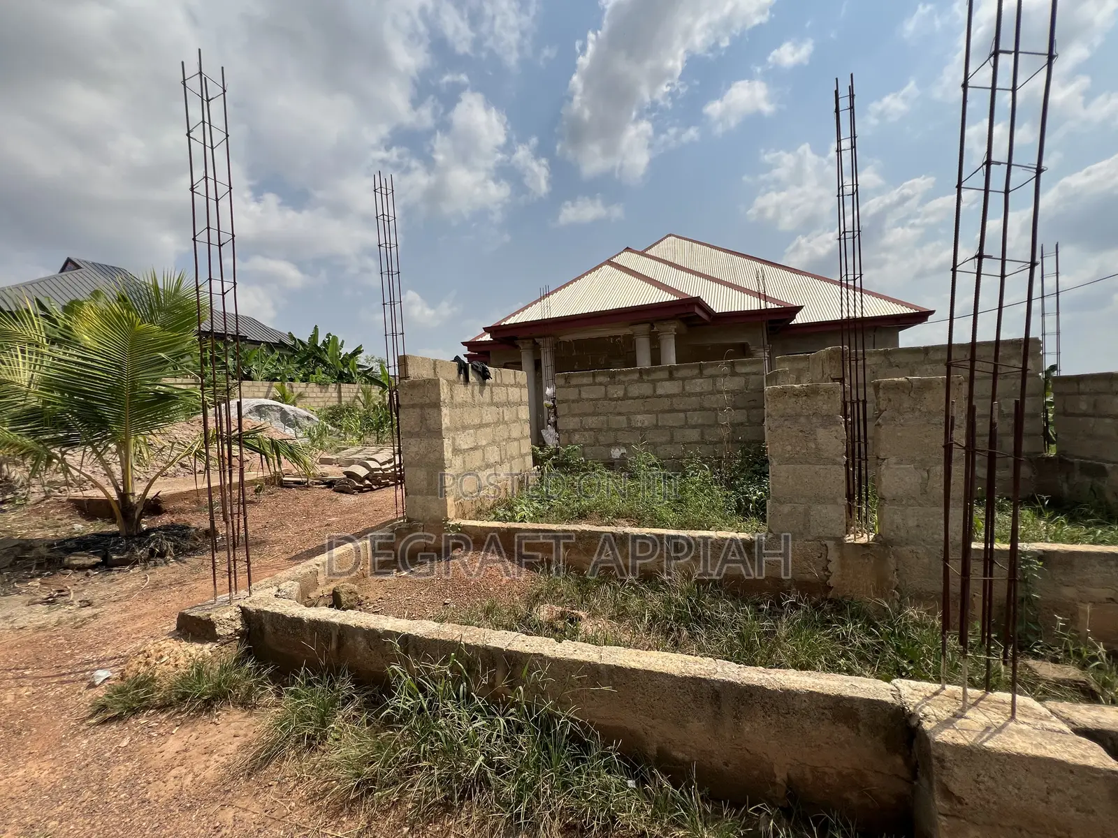 3bdrm House in Santasi Trede, Kumasi Metropolitan for sale