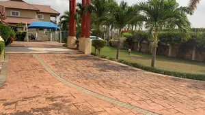8bdrm House in Trassaco, East Legon for sale
