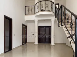 8bdrm House in Trassaco, East Legon for sale