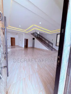 4bdrm Duplex in East Legon Hills, Accra Metropolitan for sale
