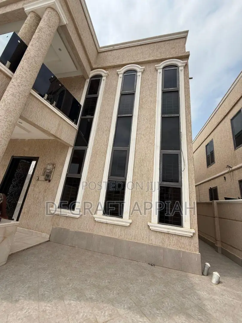 4bdrm Duplex in East Legon Hills, Accra Metropolitan for sale
