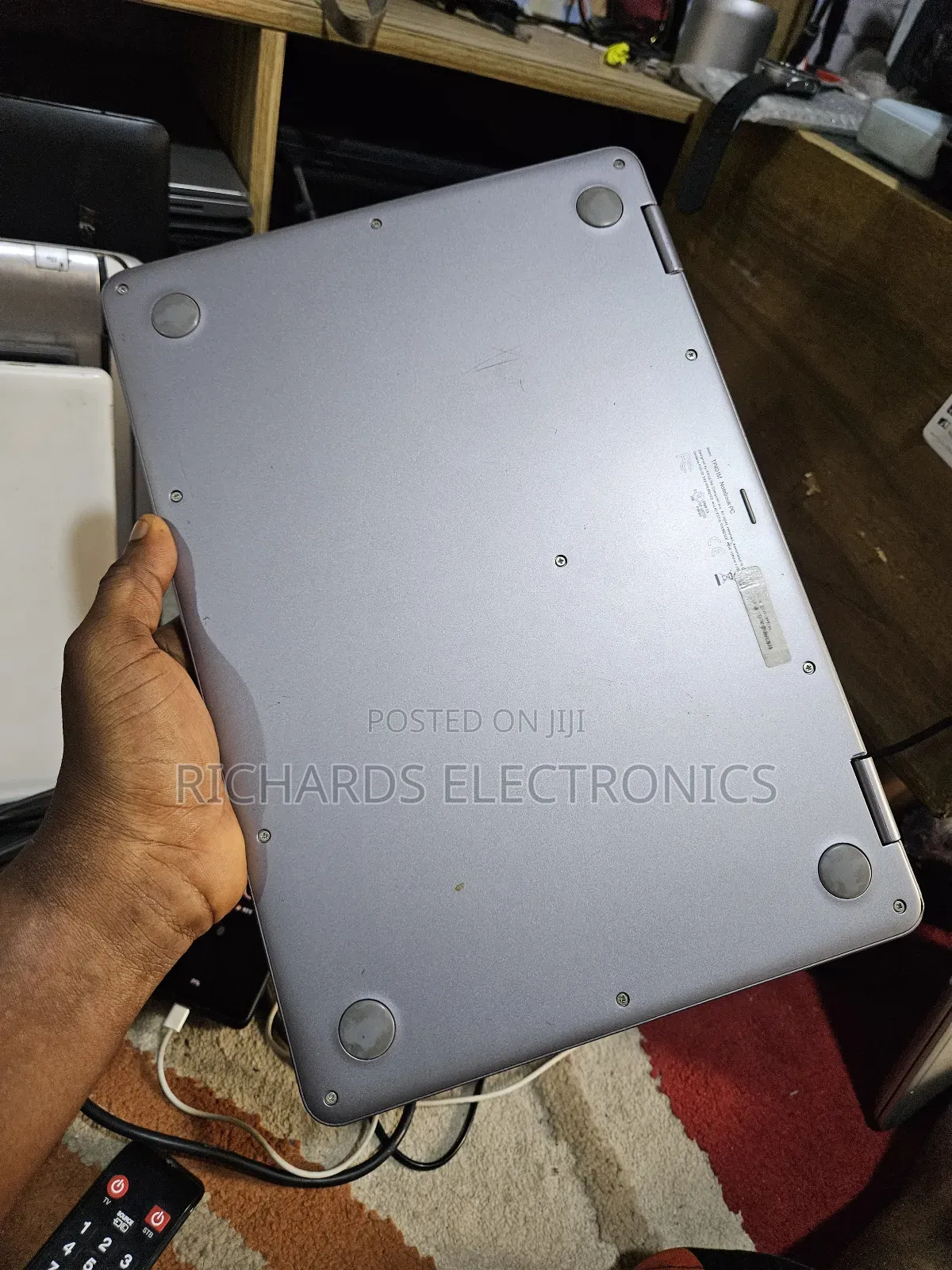 Laptop Asus VivoBook Flip 14 TP401NA 4GB Intel eMMC 60GB