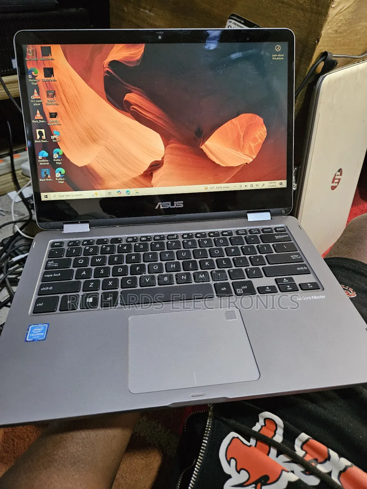 Laptop Asus VivoBook Flip 14 TP401NA 4GB Intel eMMC 60GB