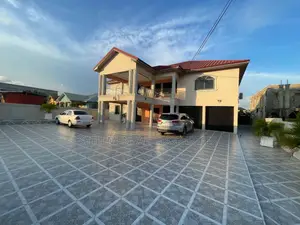 6bdrm House in Skm, Fan Milk for sale