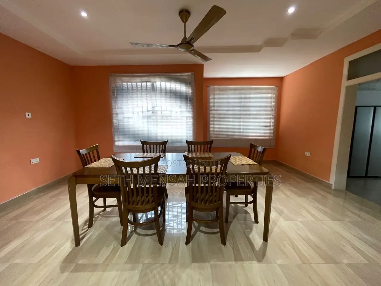 6bdrm House in Skm, Fan Milk for sale