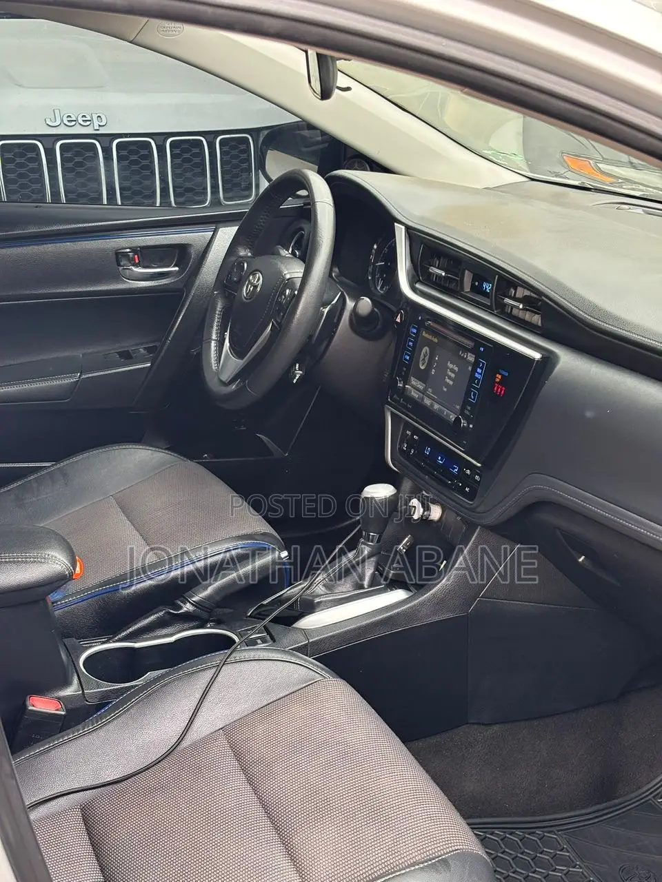 Toyota Corolla 2018 Silver