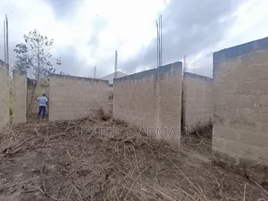 8bdrm Block of Flats in Kumasi Metropolitan for sale