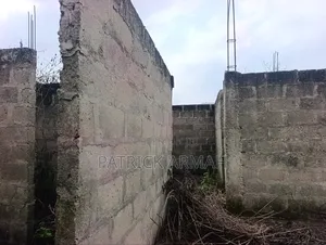8bdrm Block of Flats in Kumasi Metropolitan for sale