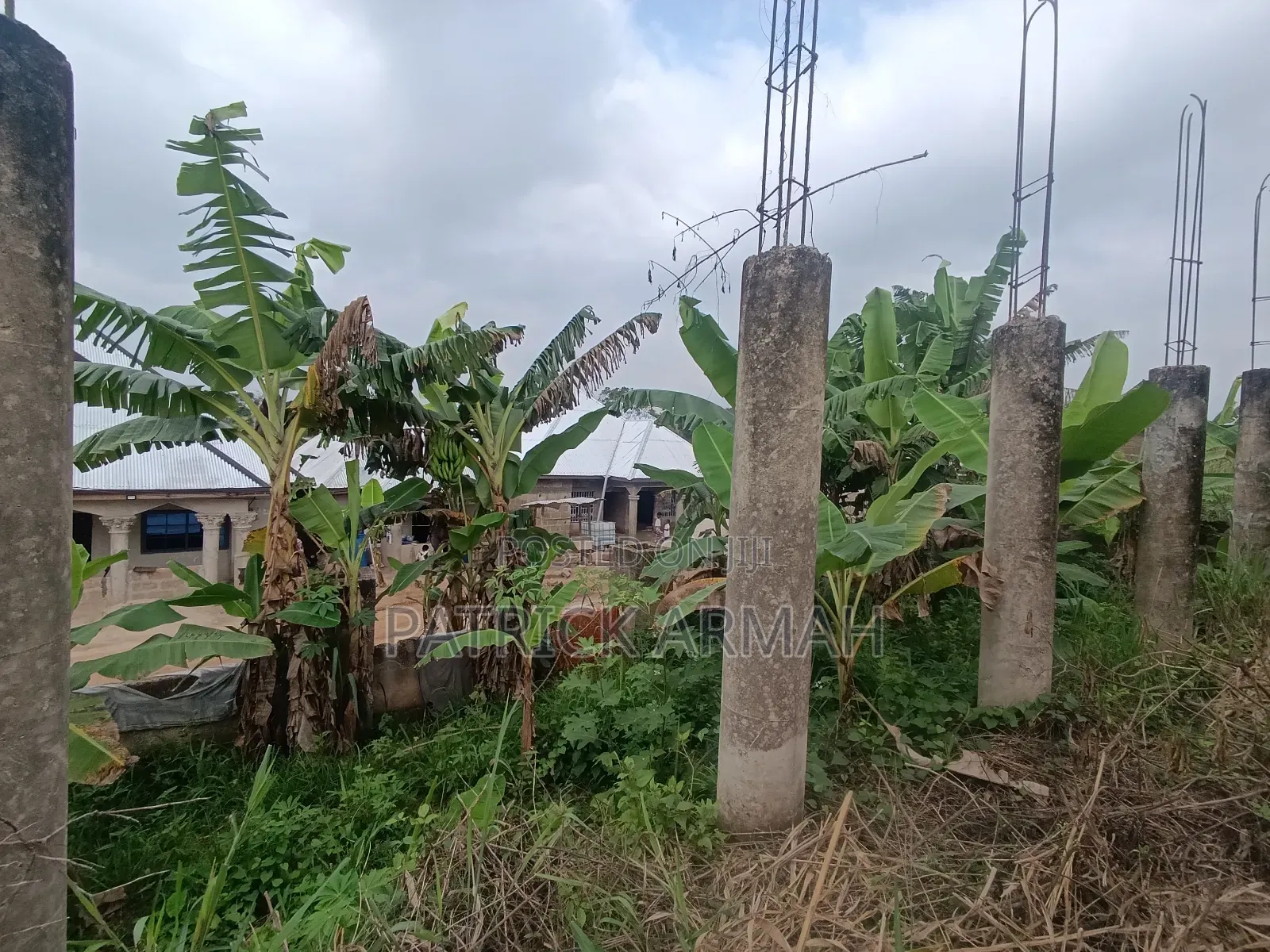 8bdrm Block of Flats in Kumasi Metropolitan for sale