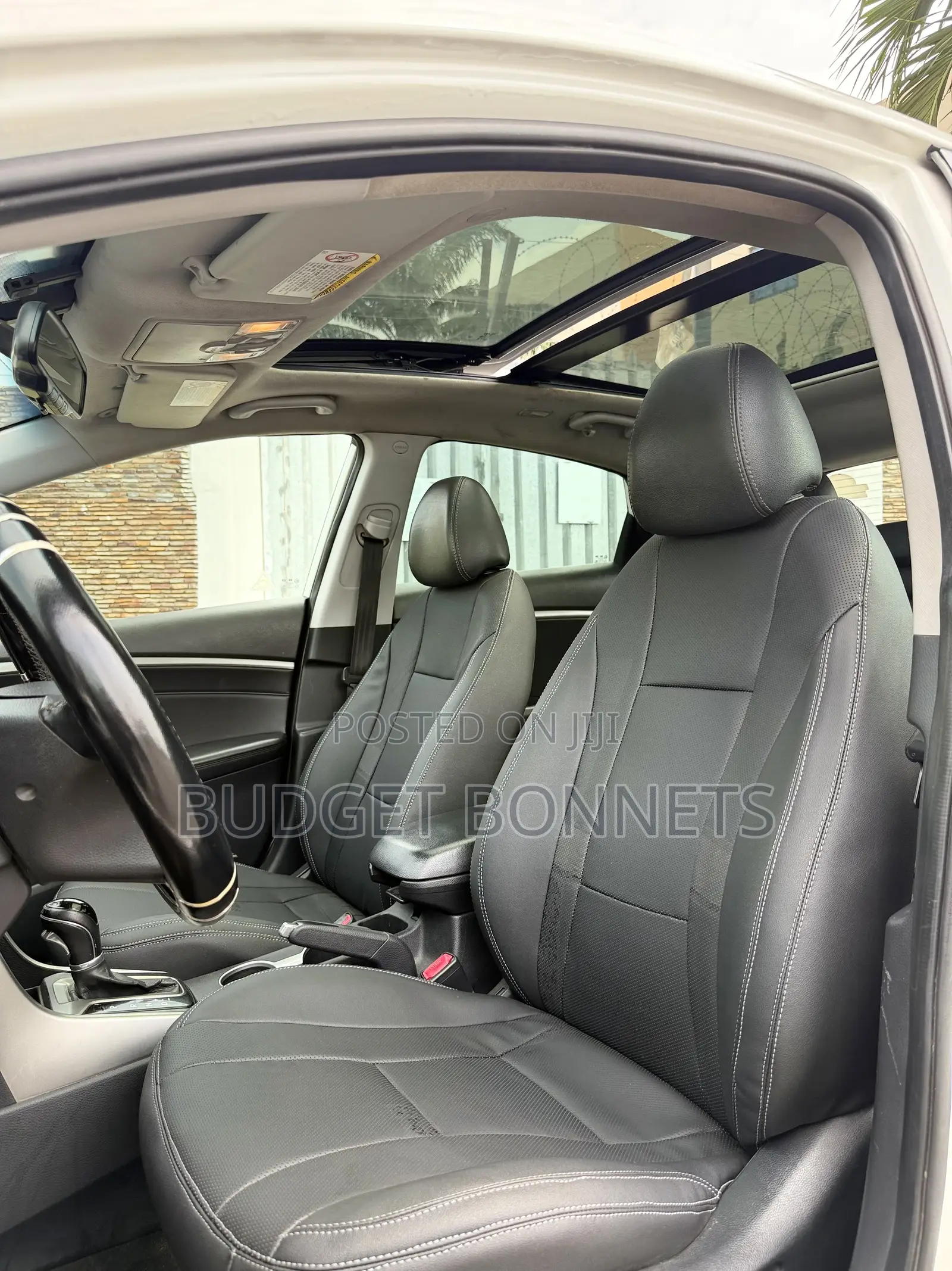 Hyundai Elantra Limited Sedan FWD (1.8L 4cyl 6A) 2016 White