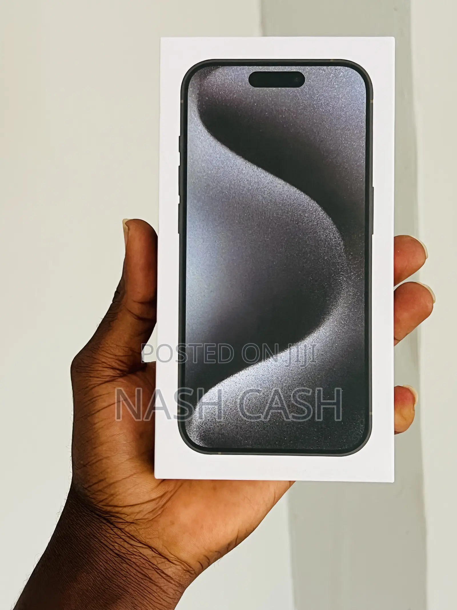 New Apple iPhone 15 Pro Max 256 GB Black