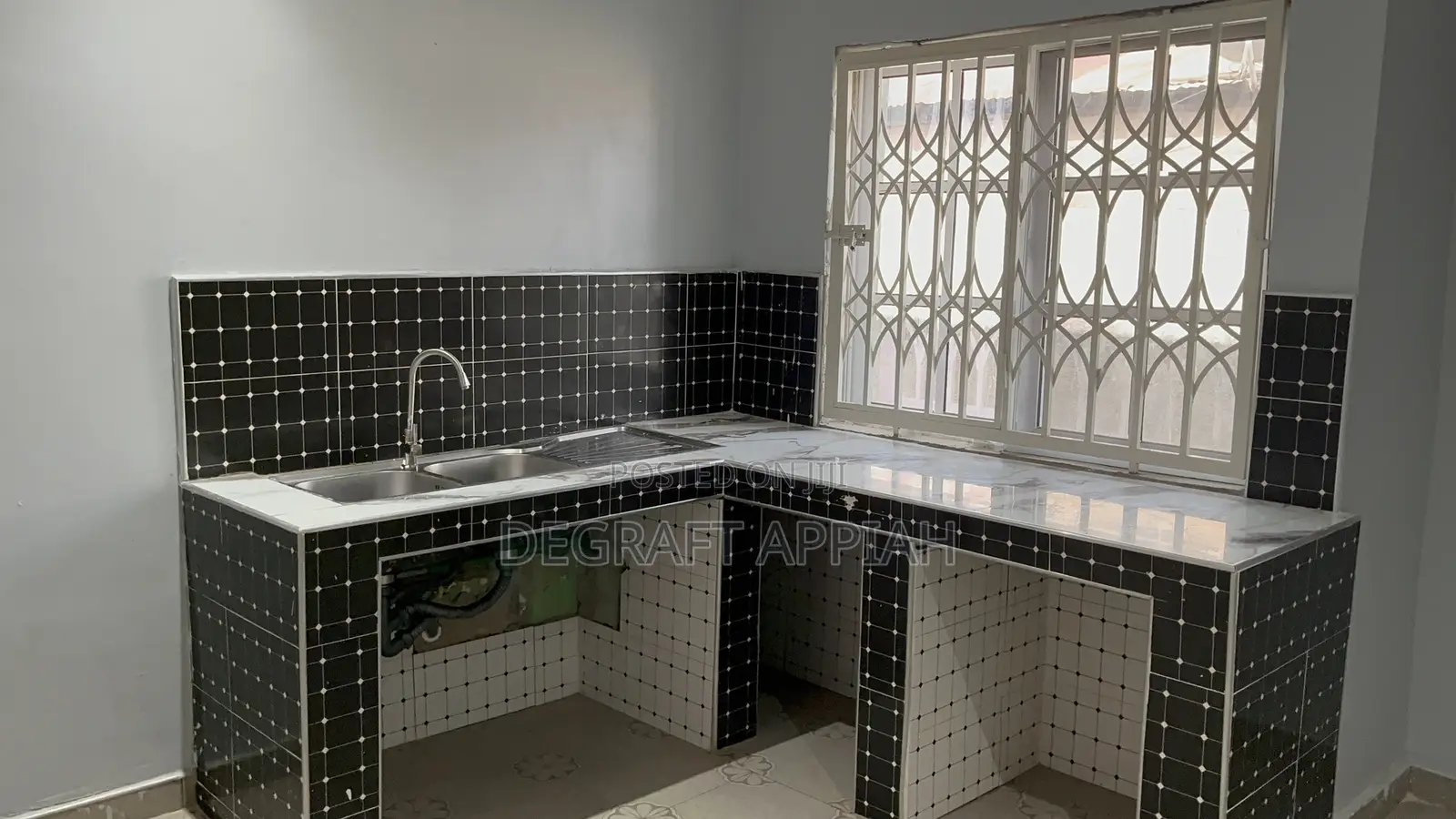 5bdrm House in Agric Nzema, Kumasi Metropolitan for sale