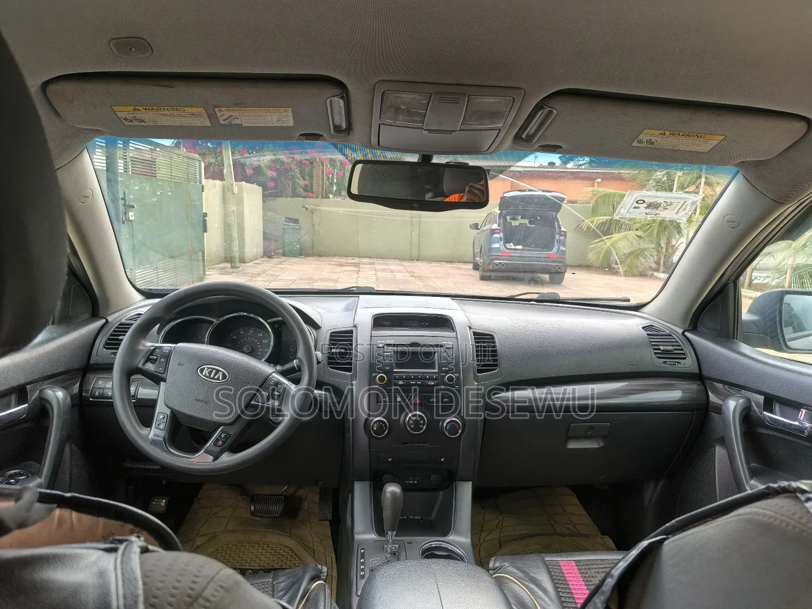 Kia Sorento LX 2012