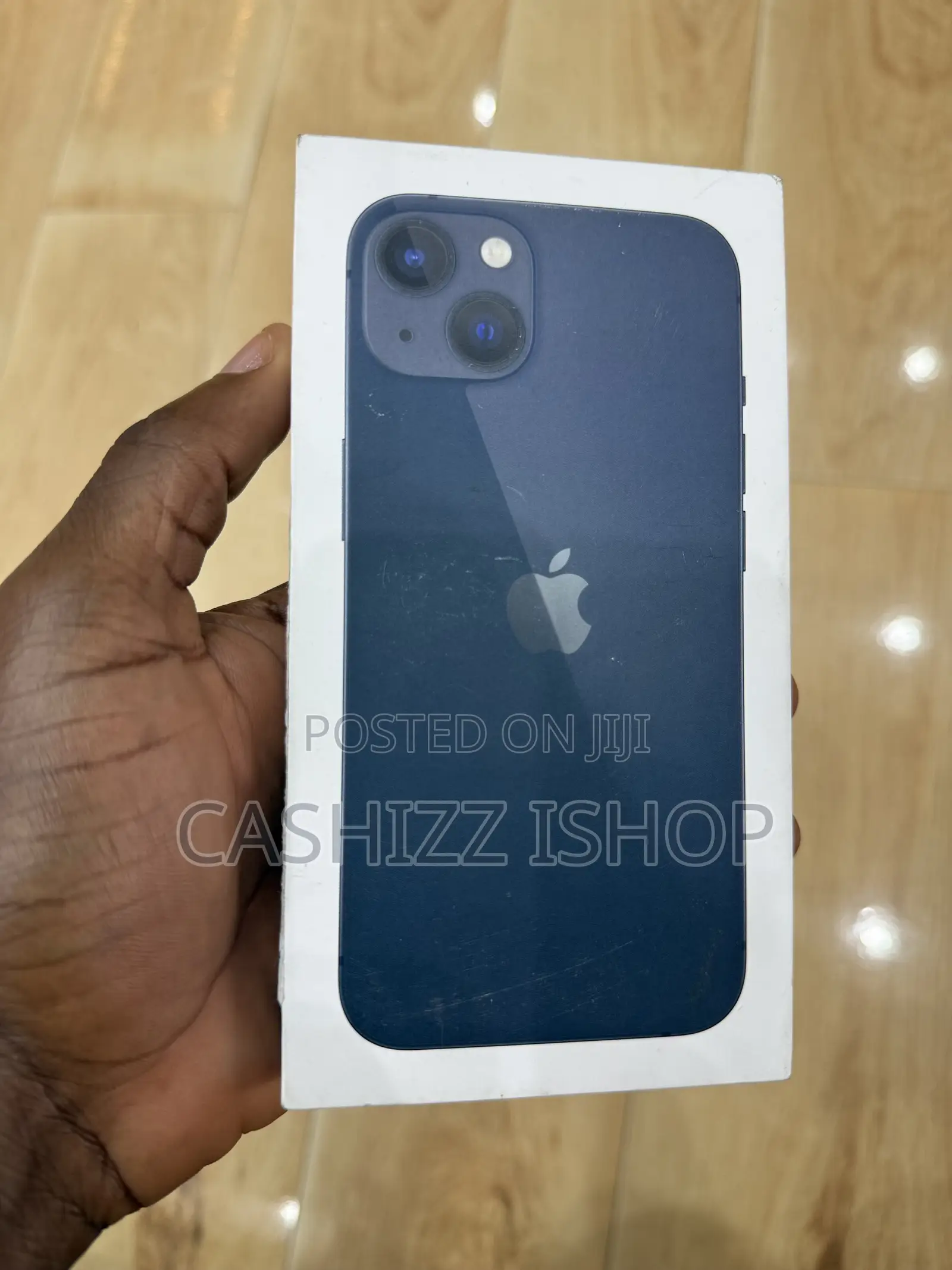 New Apple iPhone 13 128 GB Black