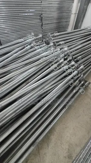 Adjustable Props for Concrete Casting