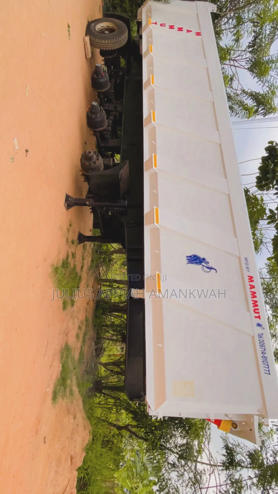 Mammut Tipping Trailer