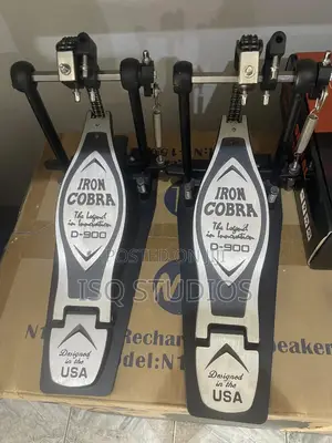 Drum Pedal D-900 Iron Cobra