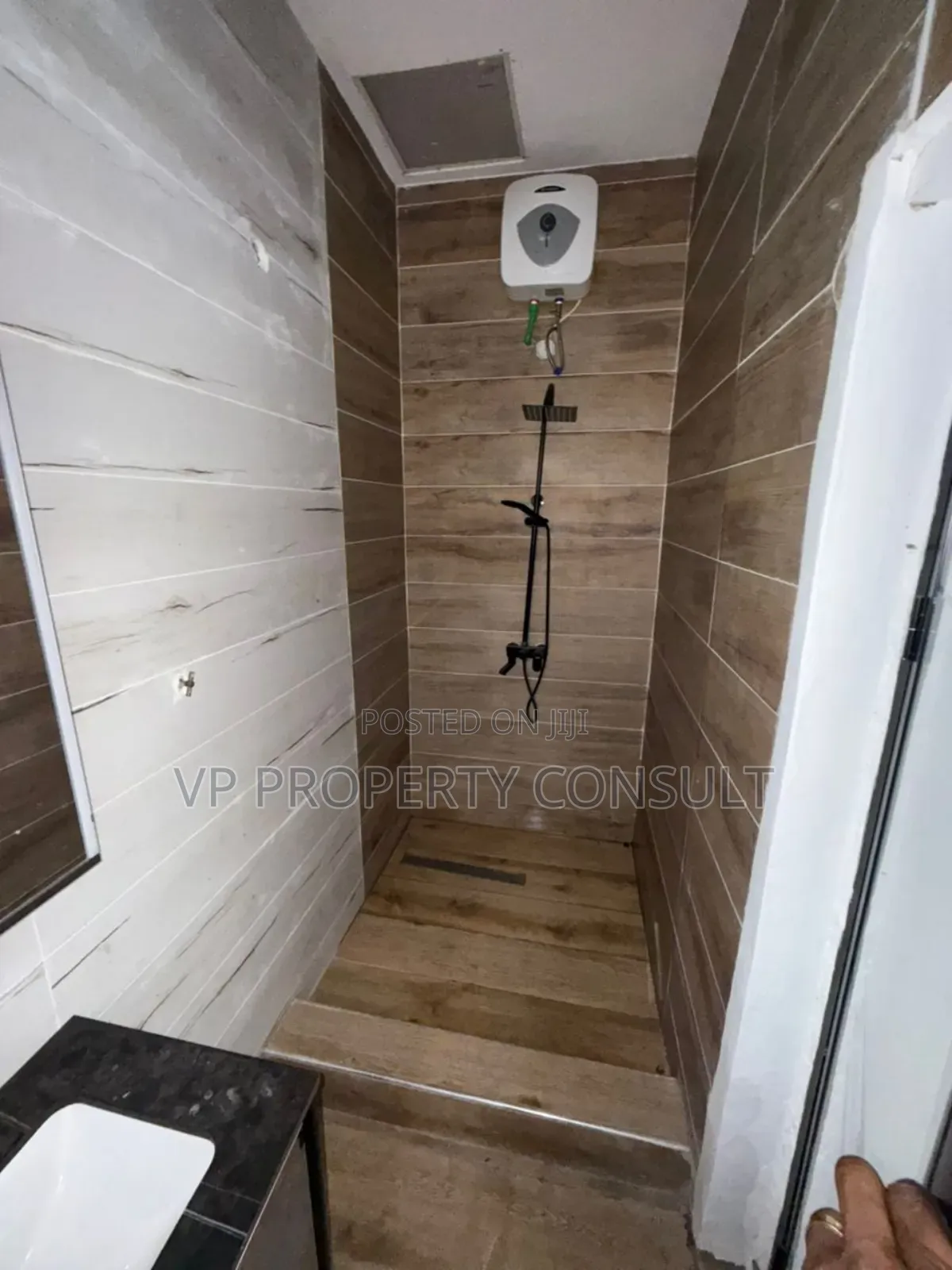 3bdrm House in Ashomang Estate for sale