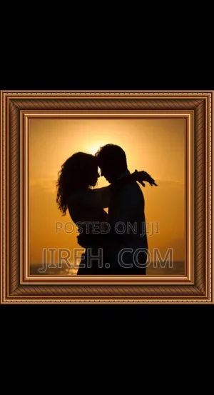 Silhouette Frame Deco