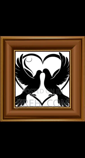 Silhouette Frame Deco