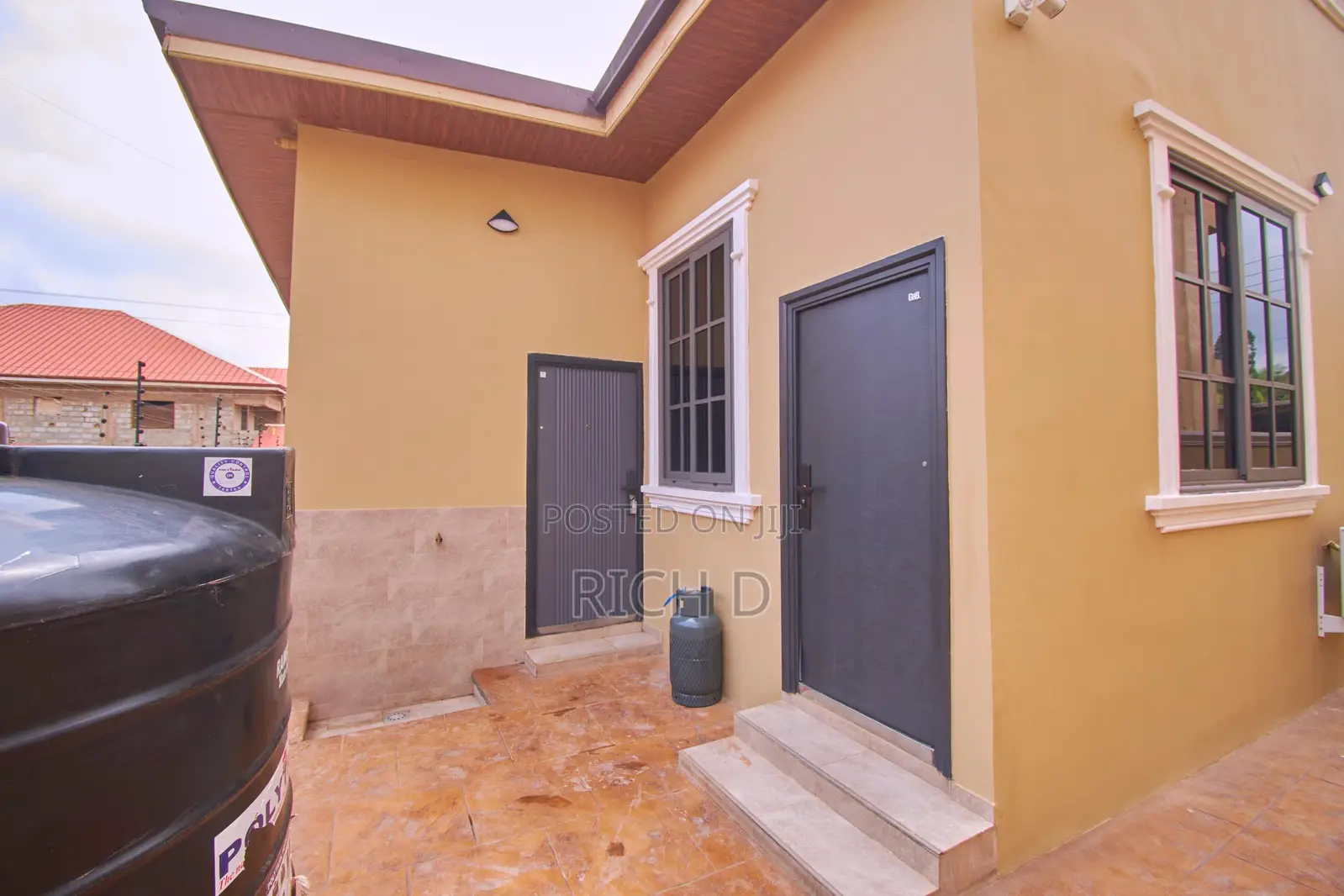 3bdrm House in Community 25 for sale