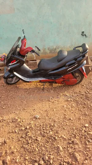 Yamaha Majesty 2025 Black