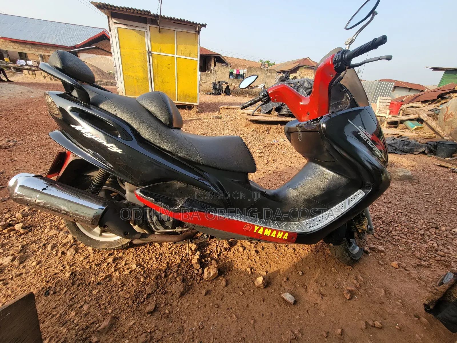 Yamaha Majesty 2025 Black
