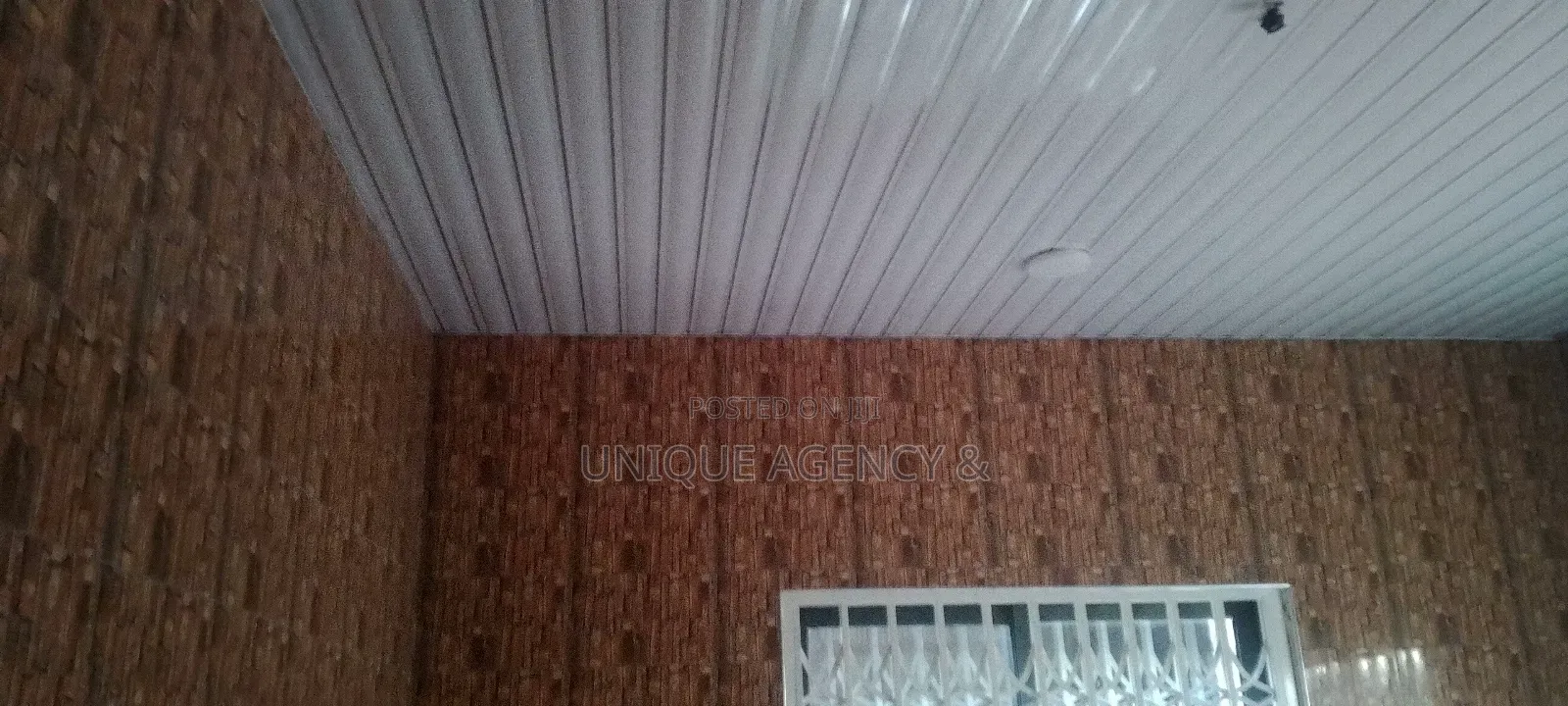 2bdrm Apartment in Oyibi for rent