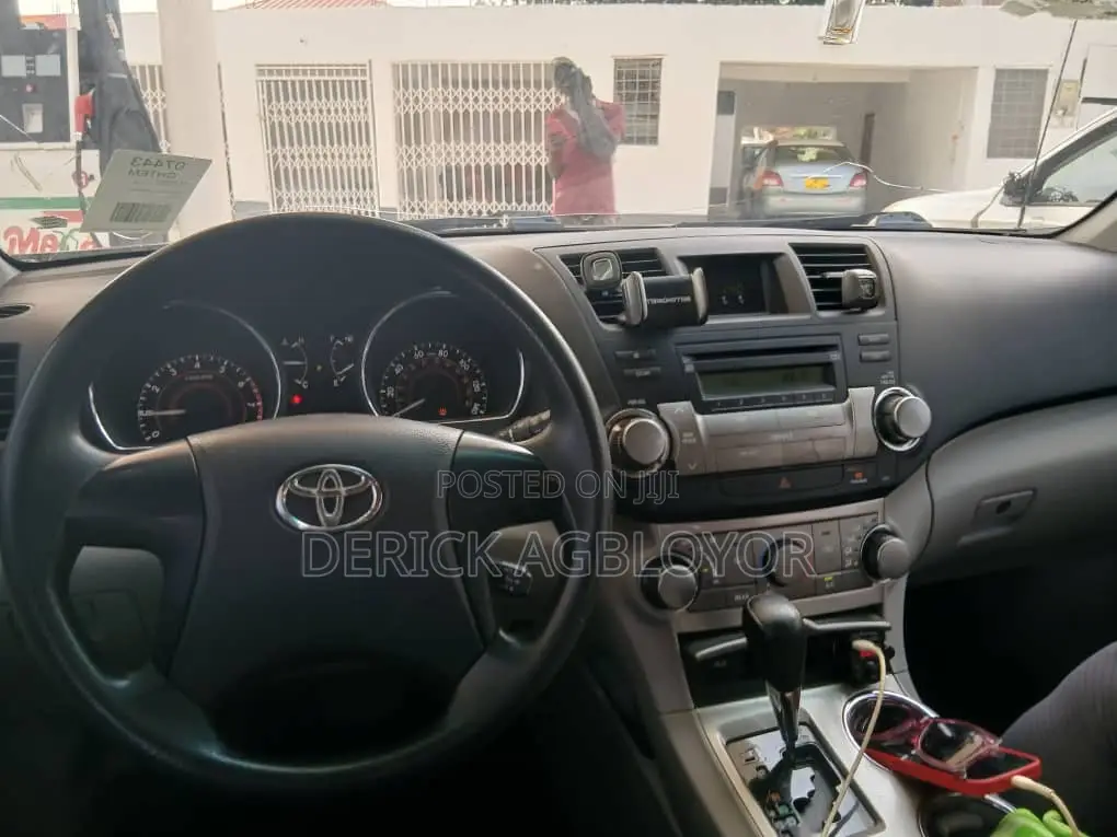 Toyota Highlander 2013 Black