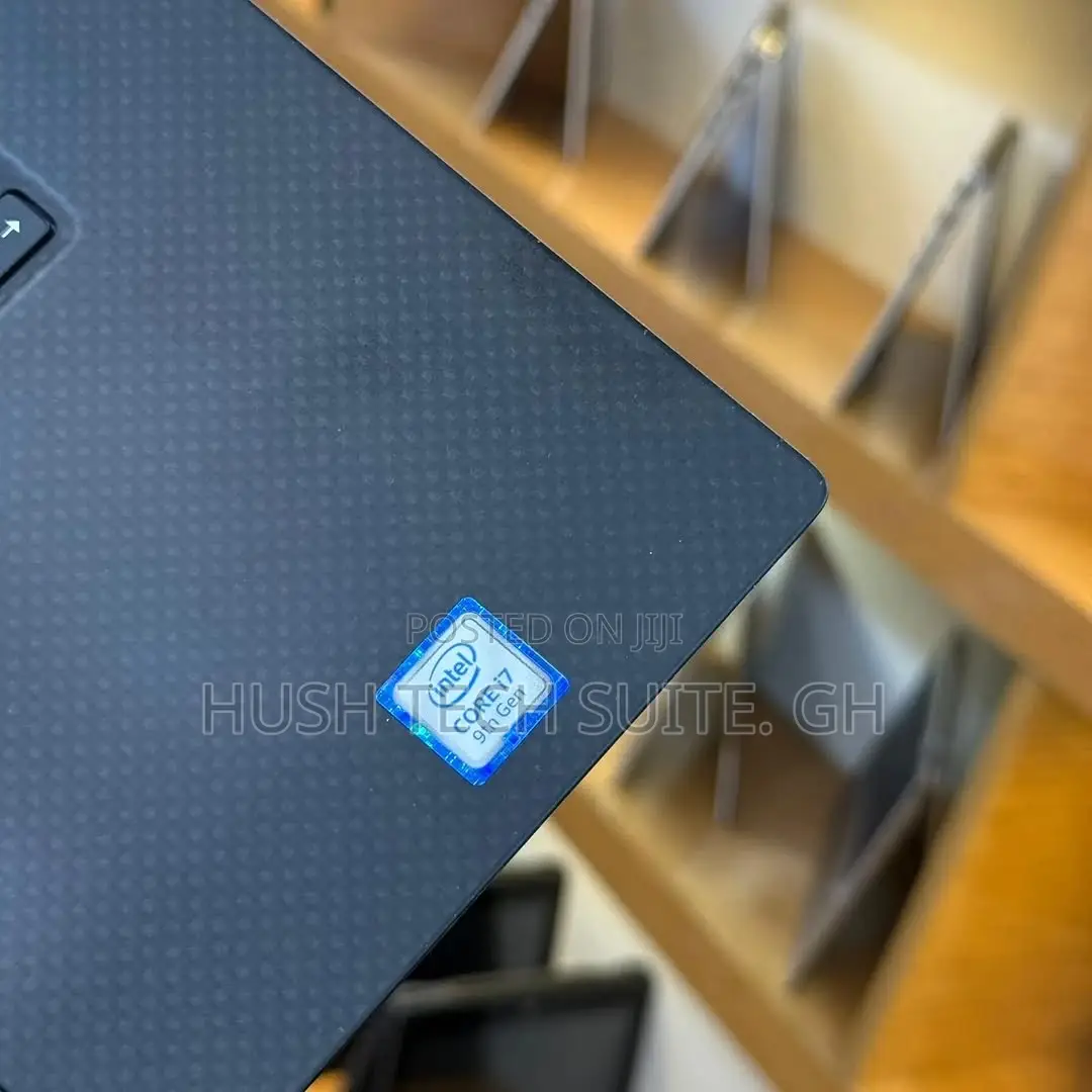 Laptop Dell Precision 15 5540 4GB Intel Core I7 SSD 512GB