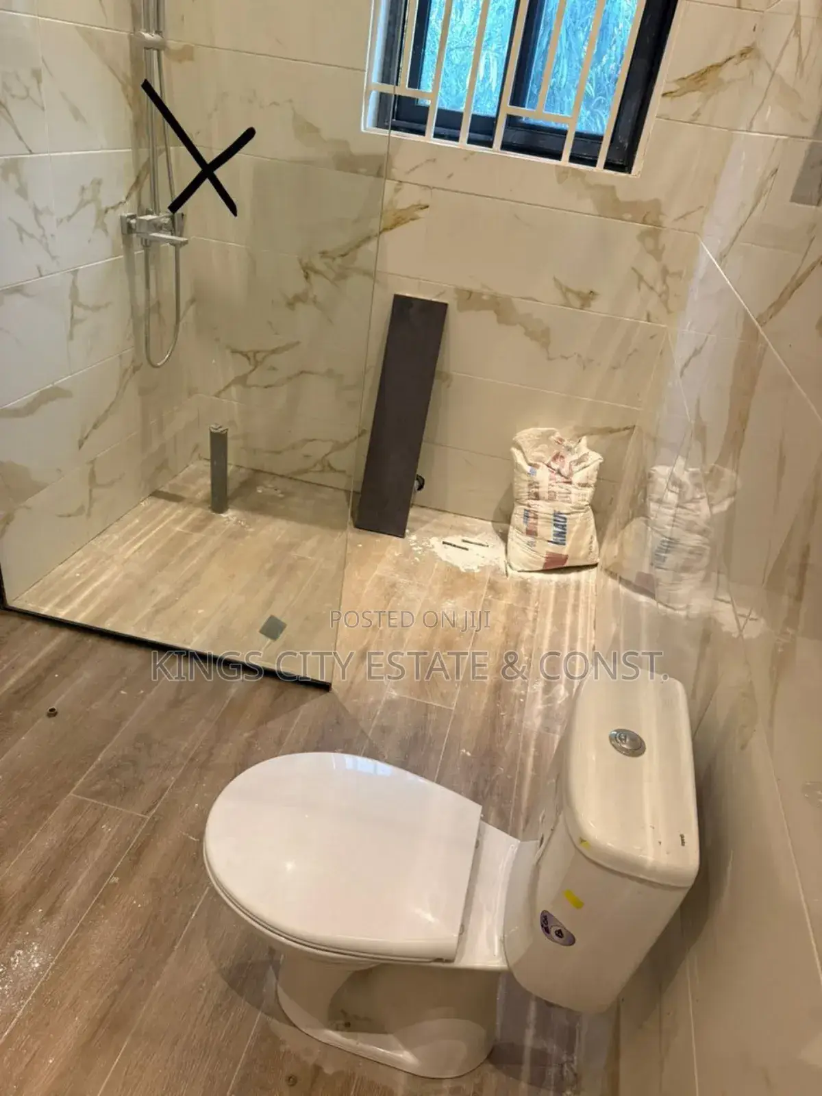 4bdrm House in Choice, Weija for sale