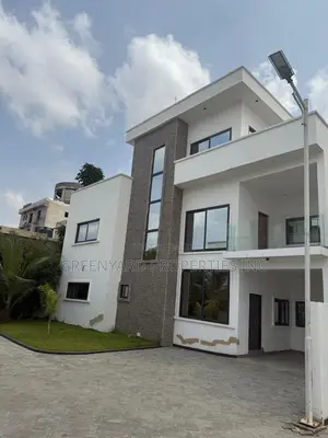 Furnished 4bdrm Townhouse / Terrace in East, Airport Residential Area