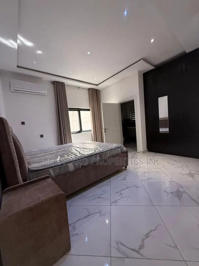Furnished 4bdrm Townhouse / Terrace in East, Airport Residential Area