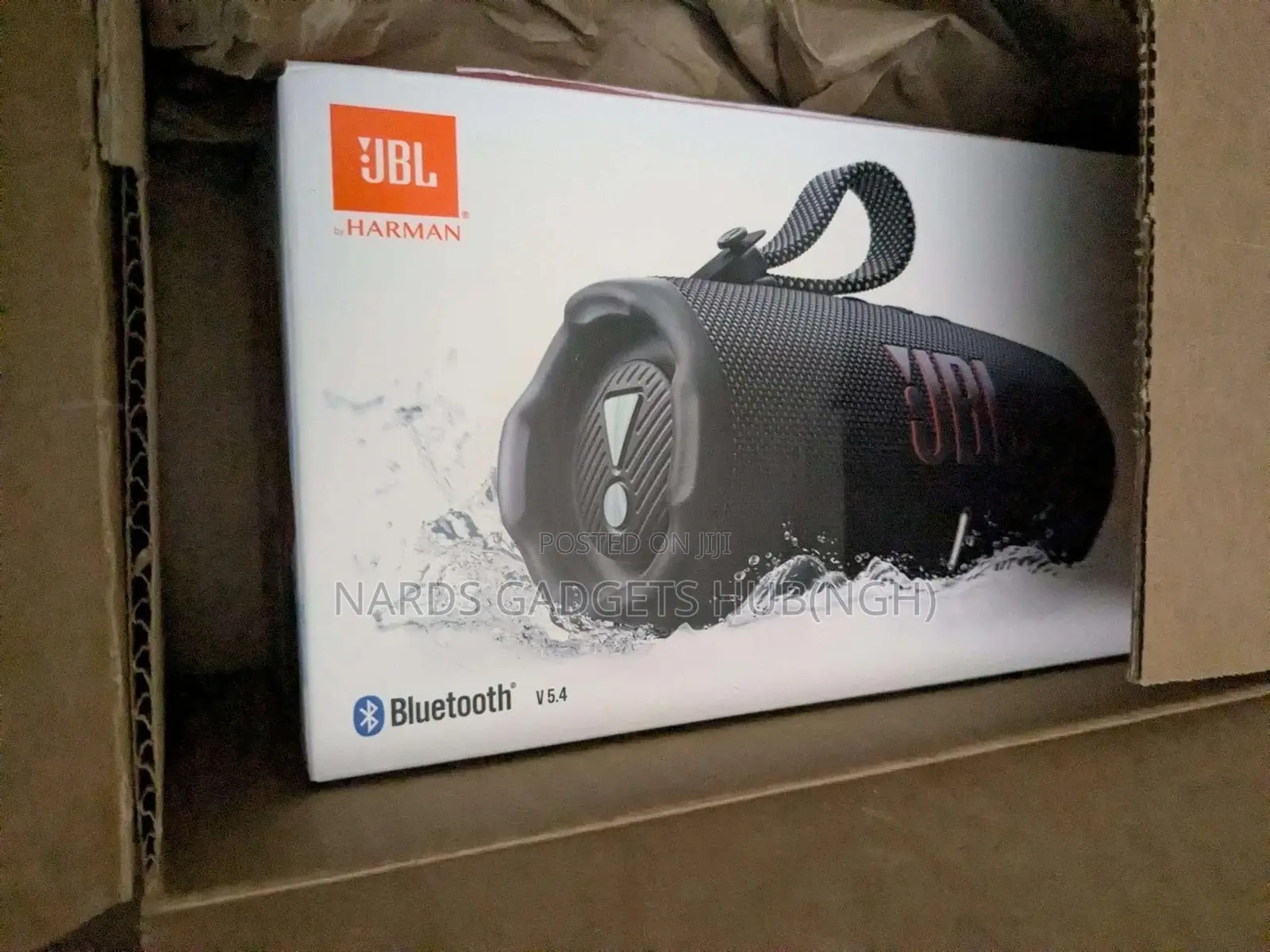 JBL Charge 6