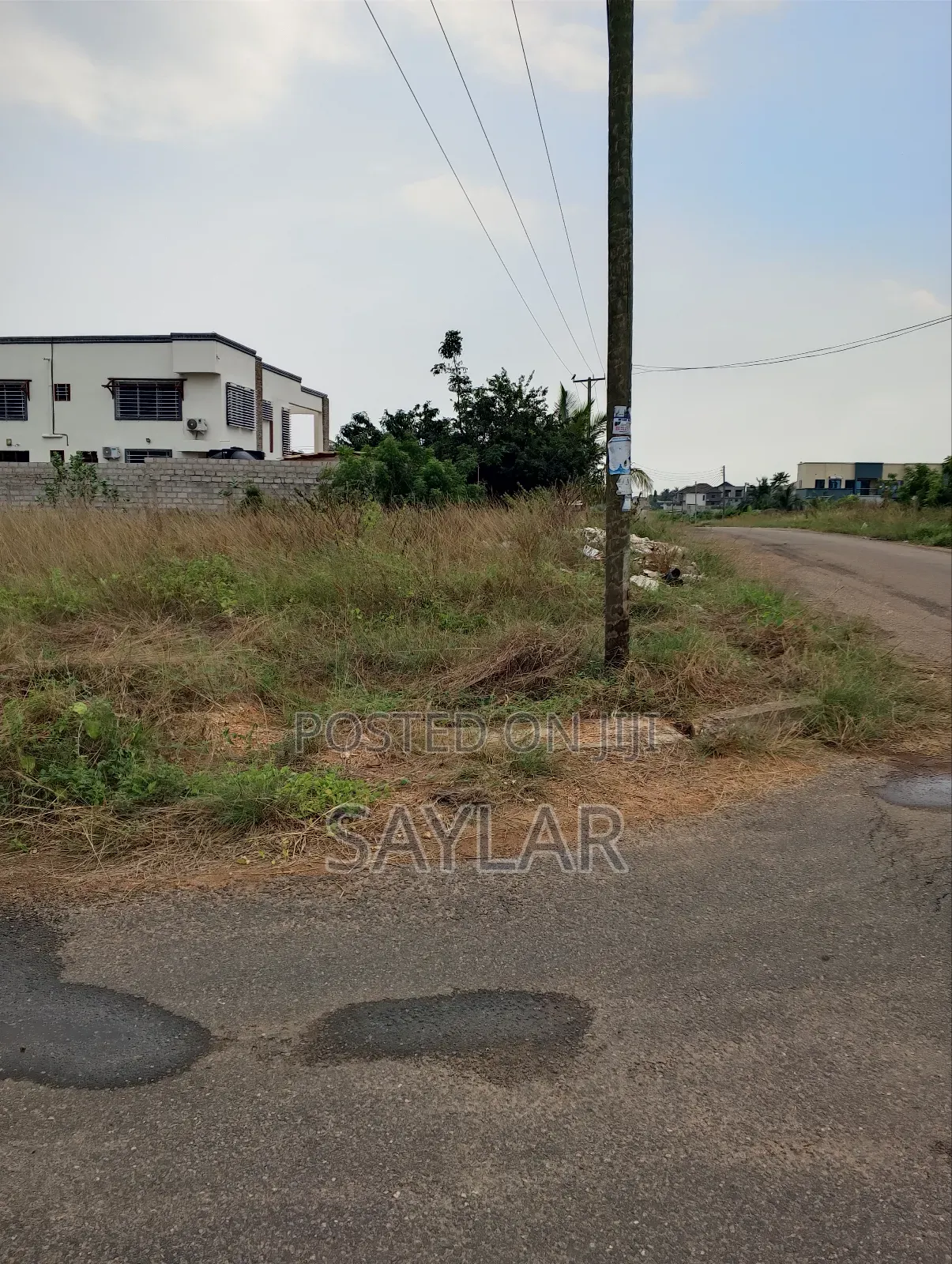 2 Plots for Sale Comm24 Well Paved Roads Area