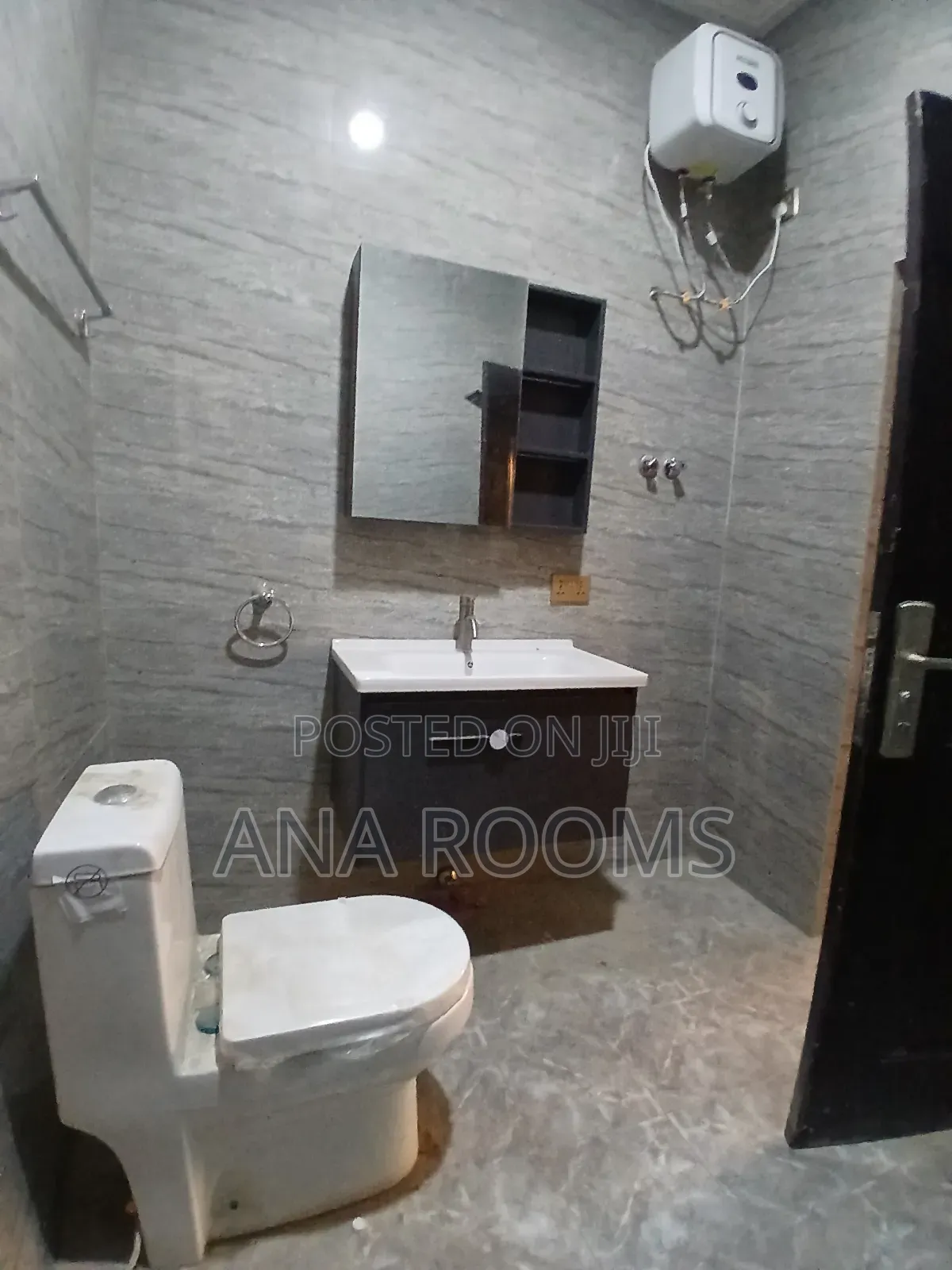 2bdrm Apartment in Ana Rooms, Tema Metropolitan for rent